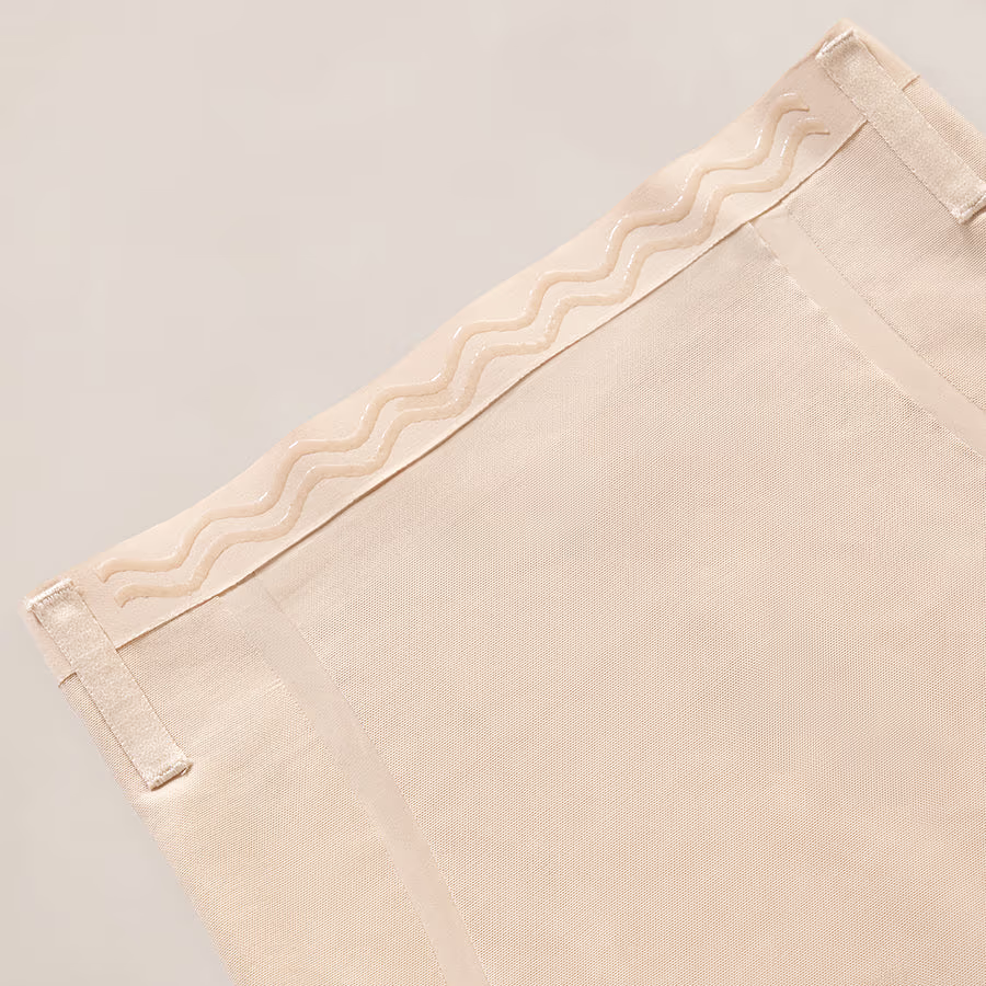 Short Moldeador GlowSculpt – Cintura Lisa y Glúteos Moldeados sin Apretar + Regalo™