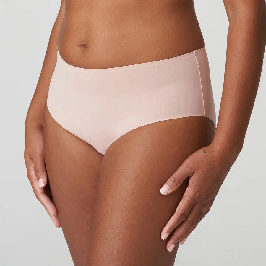 braga talle alto invisible, modelo figuras, primadonna.