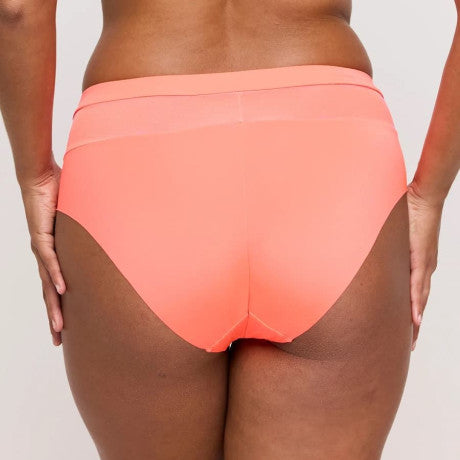 braga maxi algodón, cortada al láser, 100% invisible, ysabel mora.